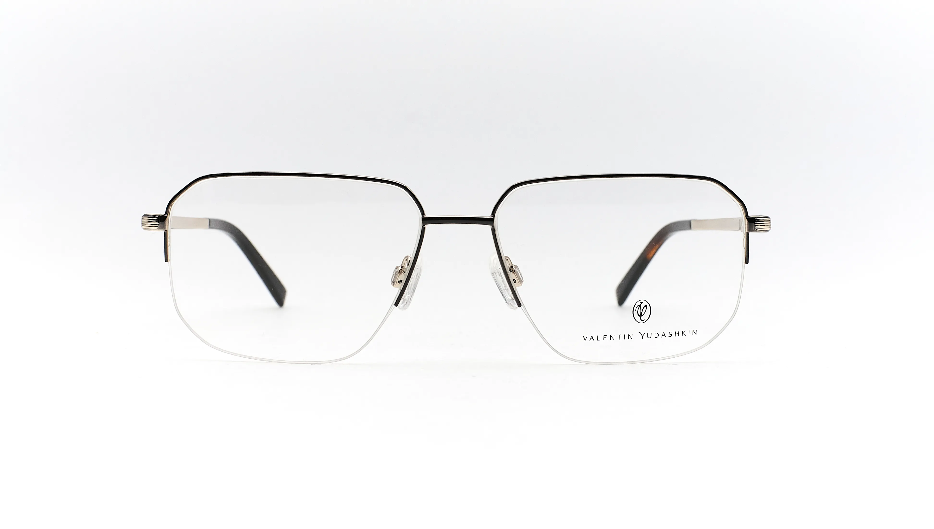 Купить Valentin Yudahkin 5586 C1 Черный - фото | Оптика Harmony